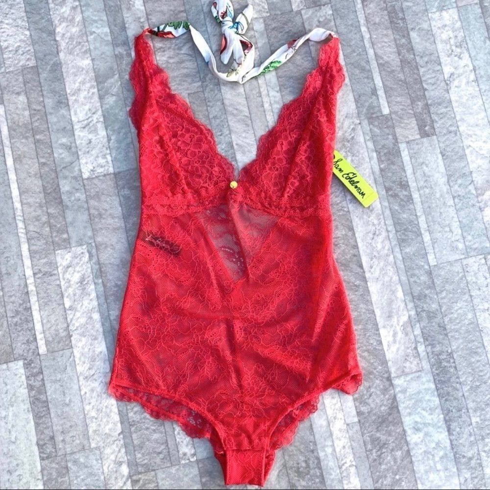 NWT $38 Sam Edelman |  “Geranium” | Lace Bodysuit | Floral Straps